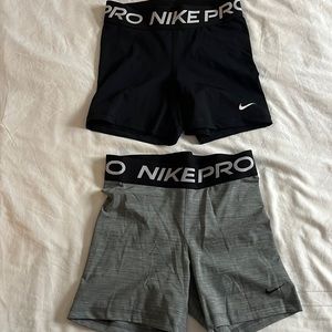 Nike pro 5” shorts